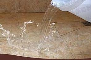 芝罘漏水维修 免砸砖防水材料该如何施工